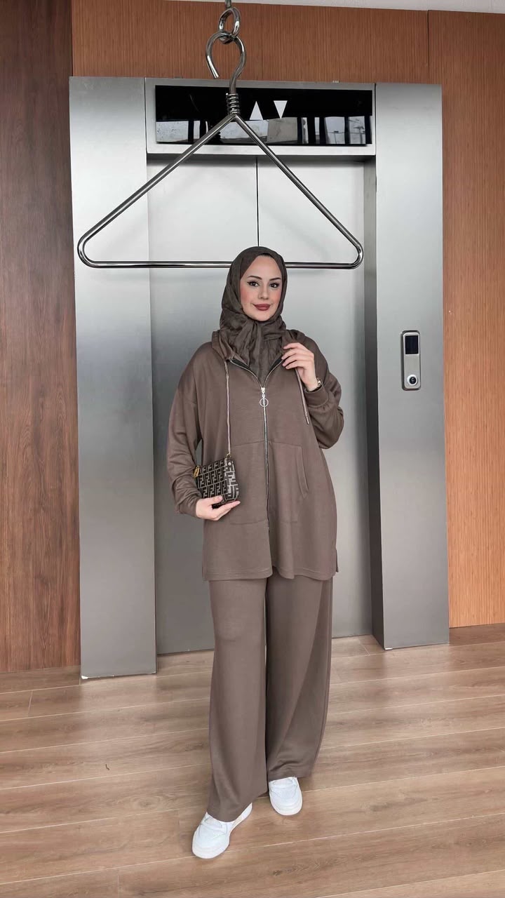 Mocha Brown Zip-Up Hooded Tunic & Wide-Leg Pants Set