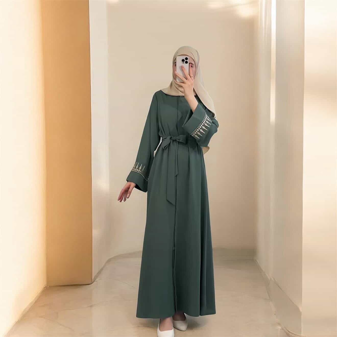 Elegant Forest Green Embroidered Belted Abaya